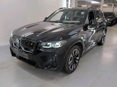 BMW IX3 80KWH AUTO