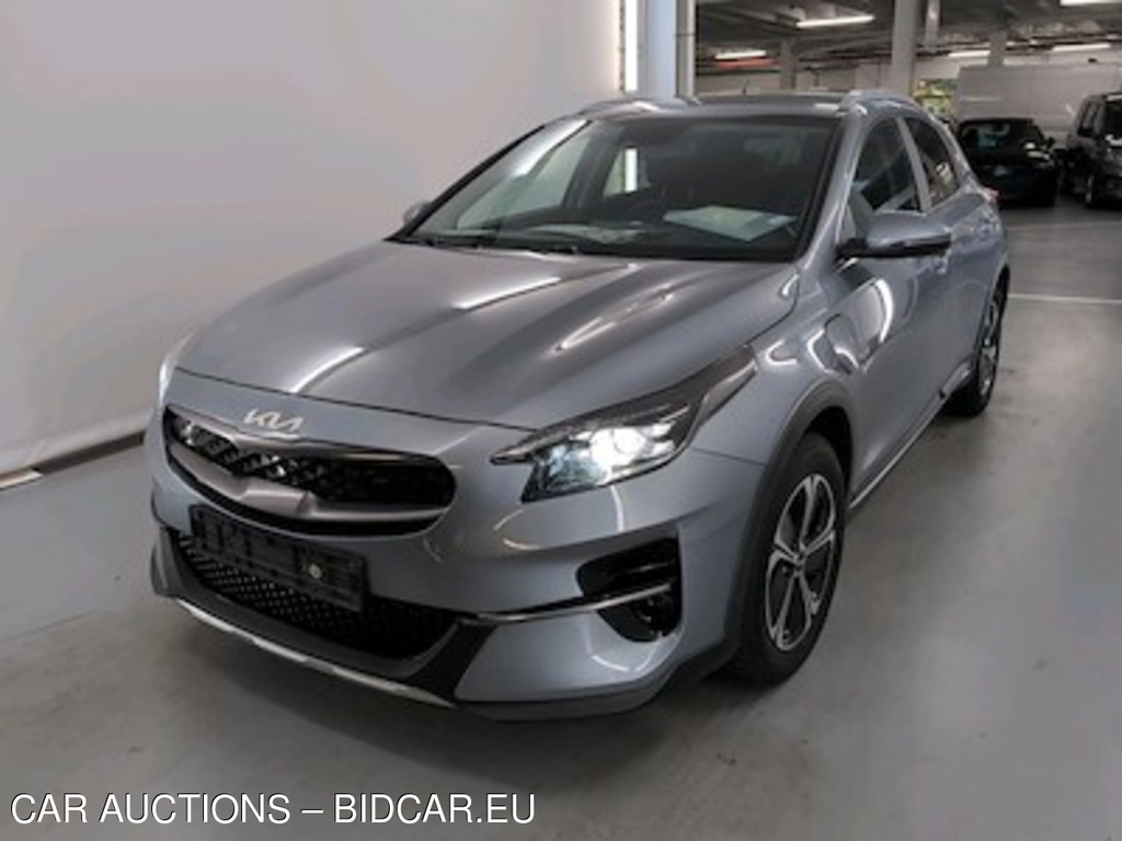 Kia XCEED 1.6 GDI PHEV DCT BUSINESS LINE