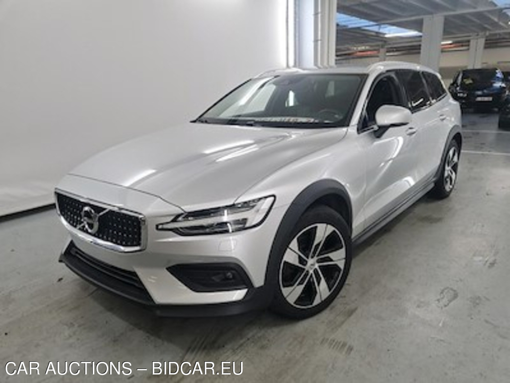 Volvo V60 cross country 2.0 B4 MHEV CROSS COUNTRY AUTO 4WD