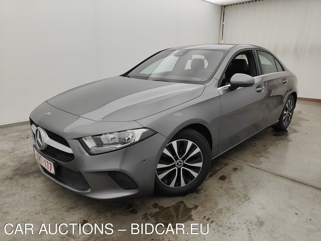Mercedes A-klasse-lim-17 LIMOUSINE A 180 D DCT BUSINESS SOLUTION 4D, 2020