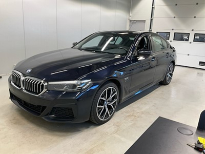 BMW 5-Serie 545e Sedan Xdrive Steptronic FA!