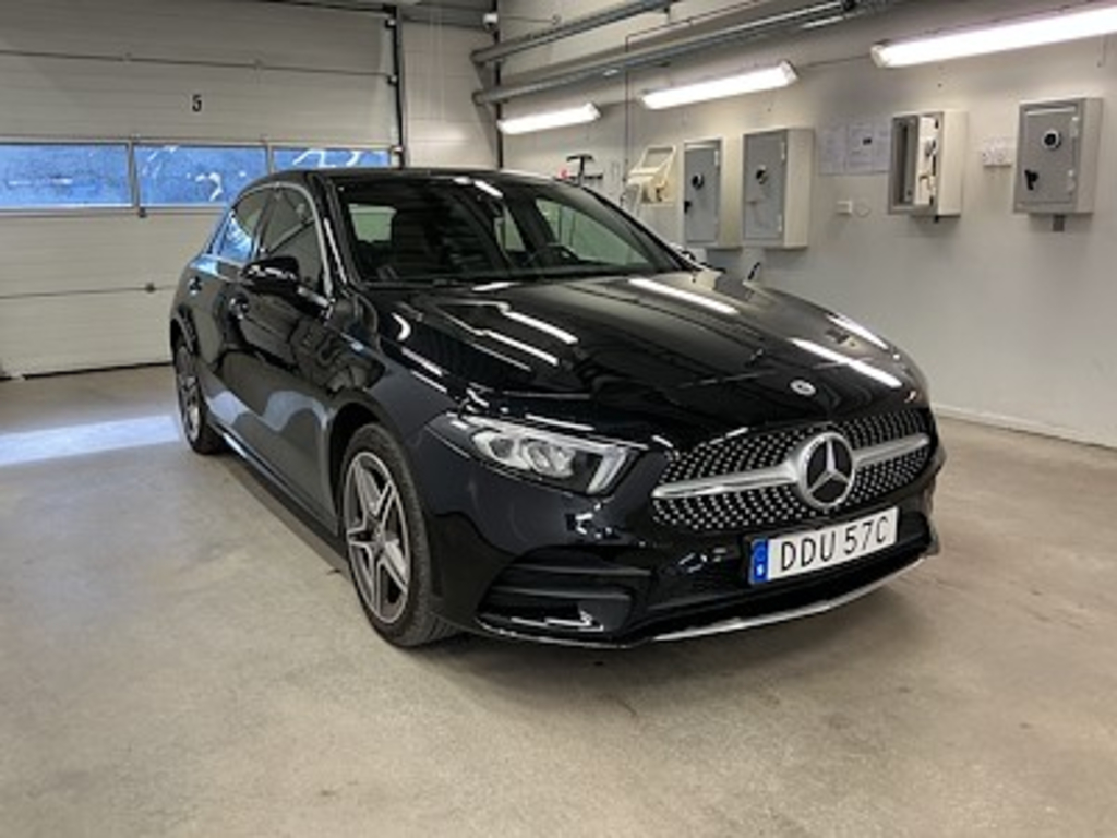 Mercedes-Benz A-Class 250e AMG Sport Kamera