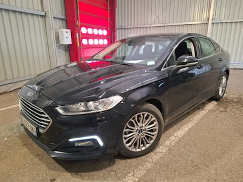 Ford MONDEO Mondeo 2.0 HYBRID 187ch Titanium Business BVA 4p