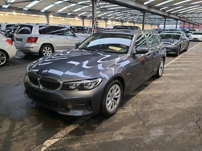 BMW 330E TOURING AUT. Advantage, 2021