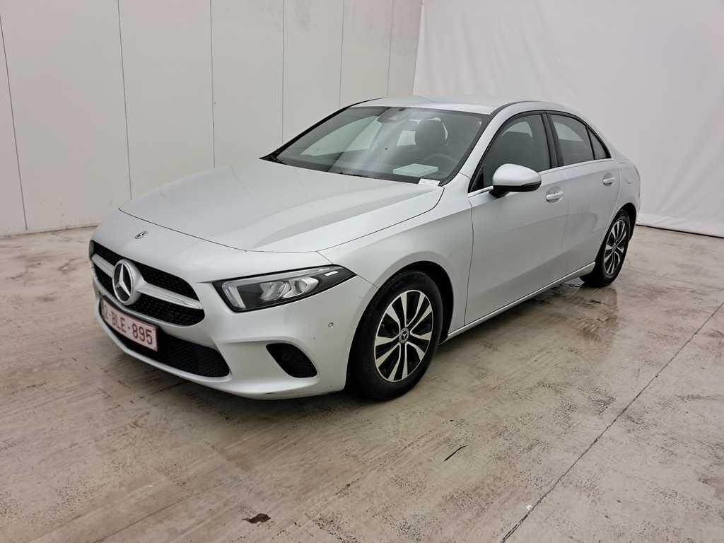 Mercedes A-Klasse A180d Limousine Business Solution 2.0d 116pk/cv 4p, 2022