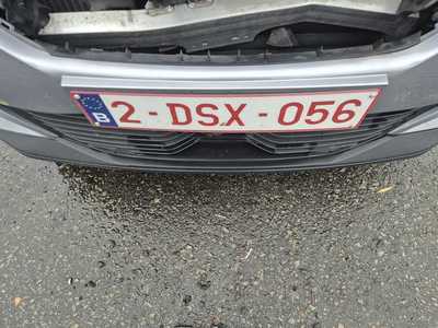 Peugeot 2008 Style 1.2 PureTech S&amp;S 100pk/cv 5p, 2023