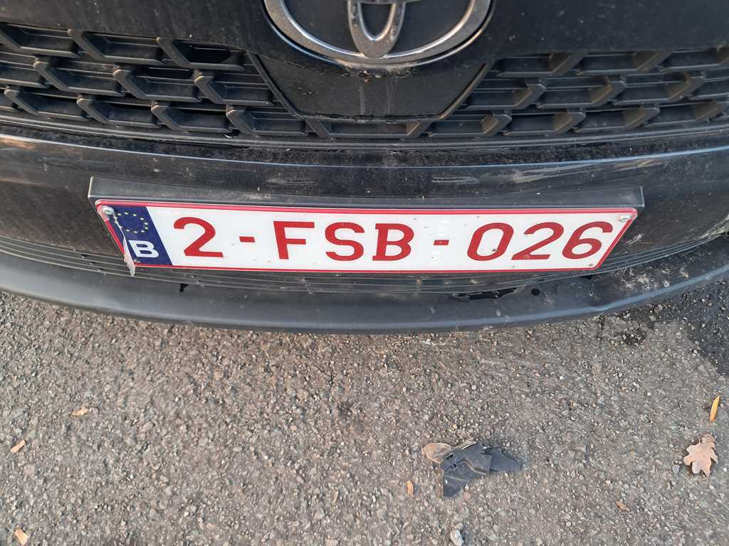 Toyota Yaris Cross Dynamic 1.5VVT-IE HEV 116pk/cv 5p CVT, 2024