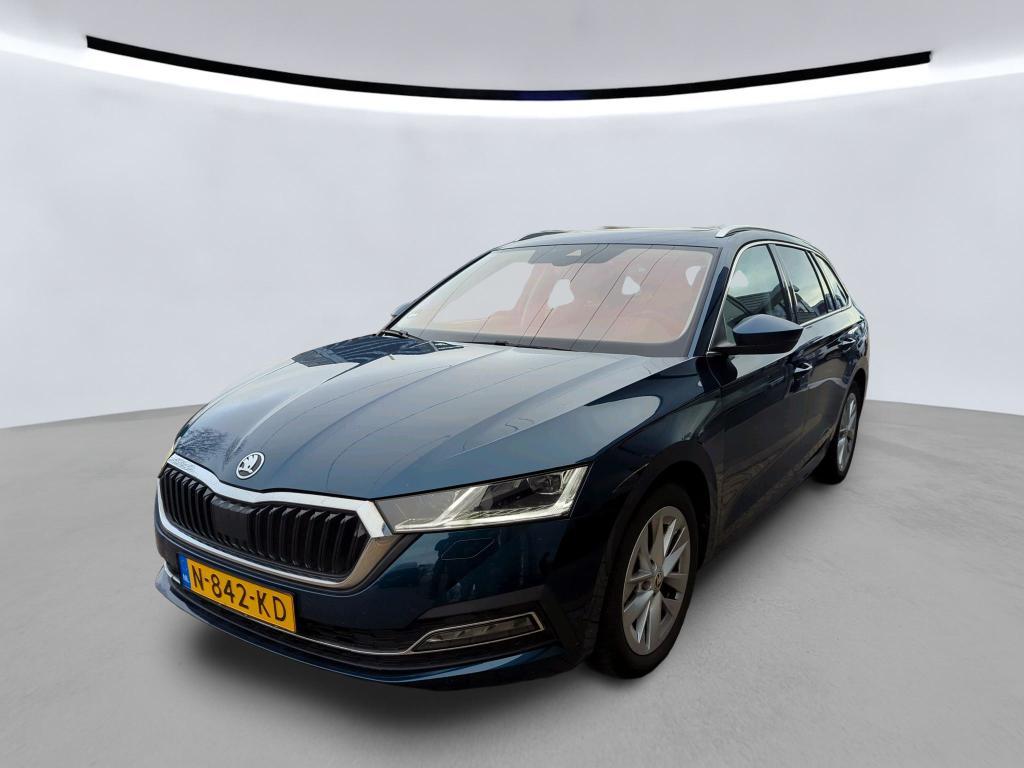 Skoda Octavia combi 1.0 TSI 110PK DSG BUSINESS EDITION PLUS TREKHAAK PANORAMDAK, 2021