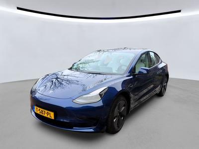 Tesla Model 3 STANDARD PLUS RWD BLACK&WHITE AUTOPILOT, 2023
