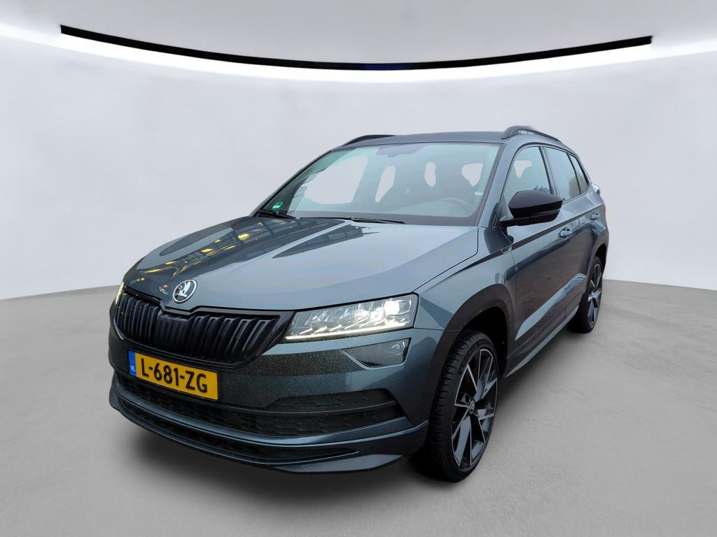 Skoda Karoq 1.5 TSI 150PK DSG SPORTLINE BUSINESS PLUS PANO TREKHAAK, 2021