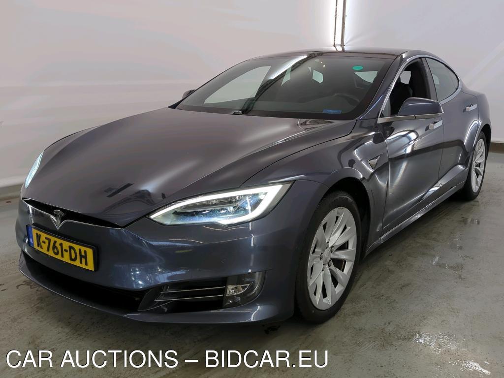 Tesla Model s LONG RANGE, 2020