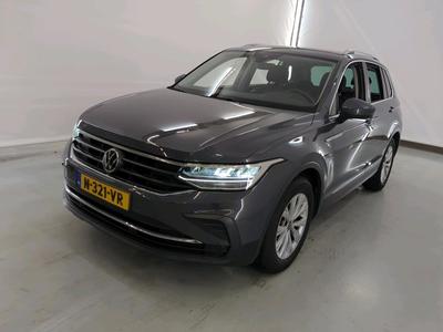 Volkswagen Tiguan 1.5 TSI LIFE BUSINESS, 2022