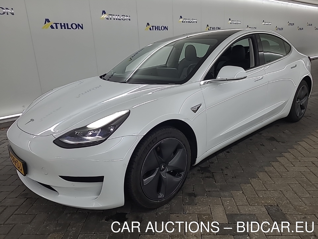 Tesla Model 3 STANDARD RANGE PLUS RWD 4D 225KW, 2020