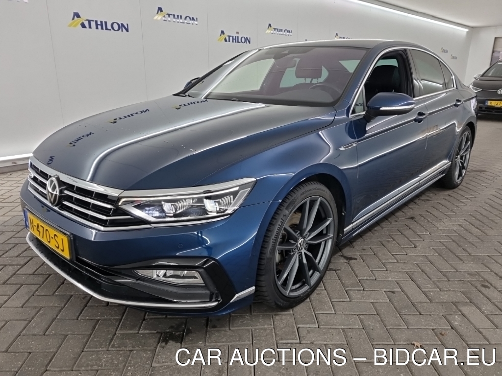 Volkswagen Passat 1.5 TSI 7-DSG R-LINE BUSINESS+ 4D 110KW, 2022
