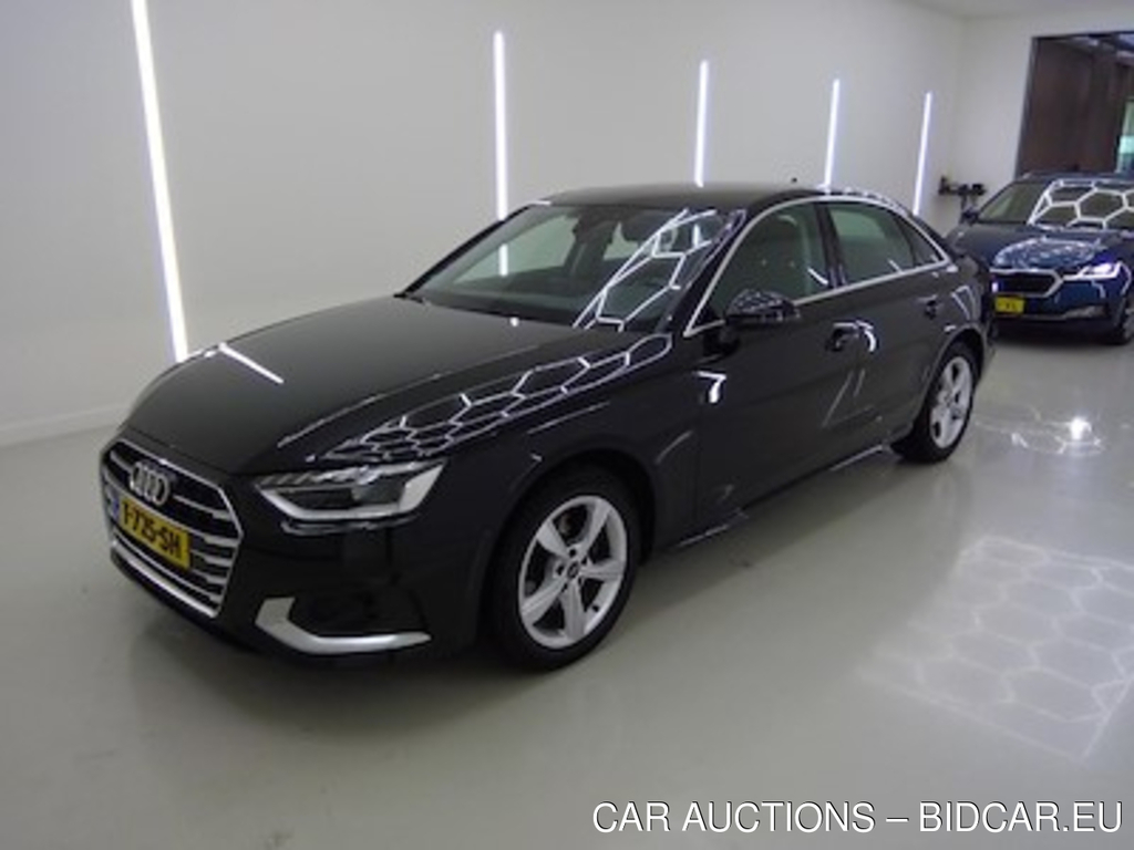 Audi A4 limousine 35 TFSI S tronic Advanced Edition 4d