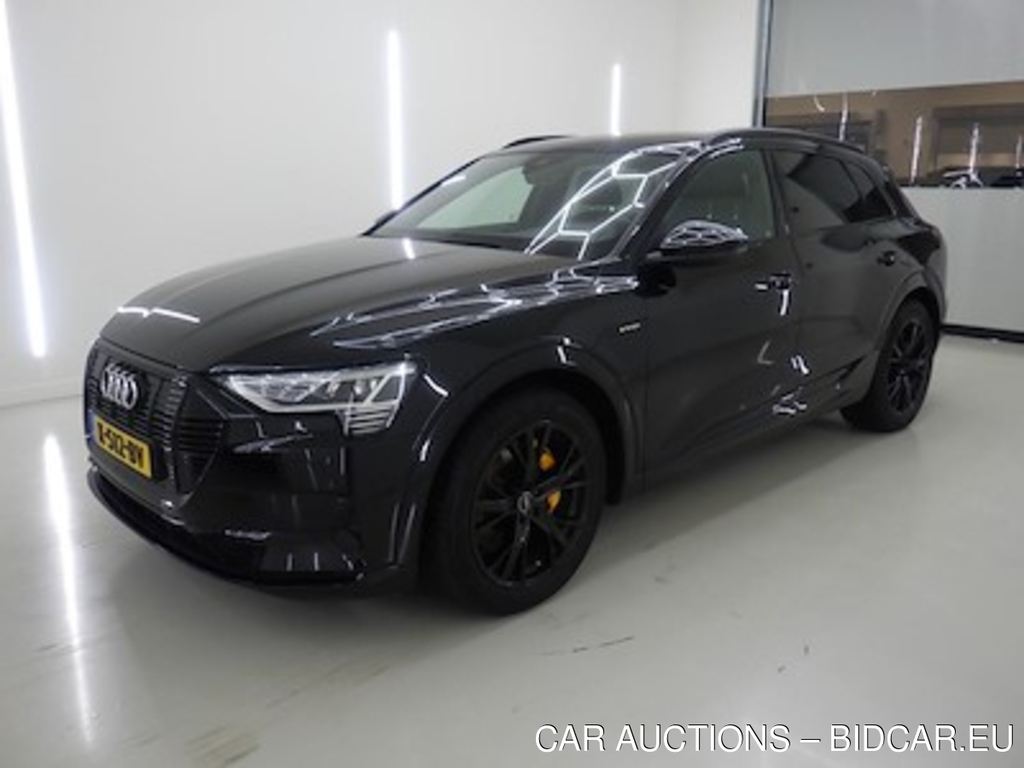 Audi E-tron 55 quattro Business edition 5d
