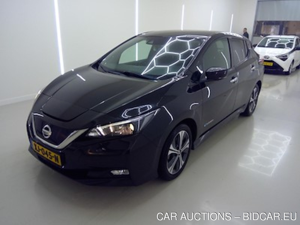 Nissan Leaf N-CONNECTA 40kWh 5d