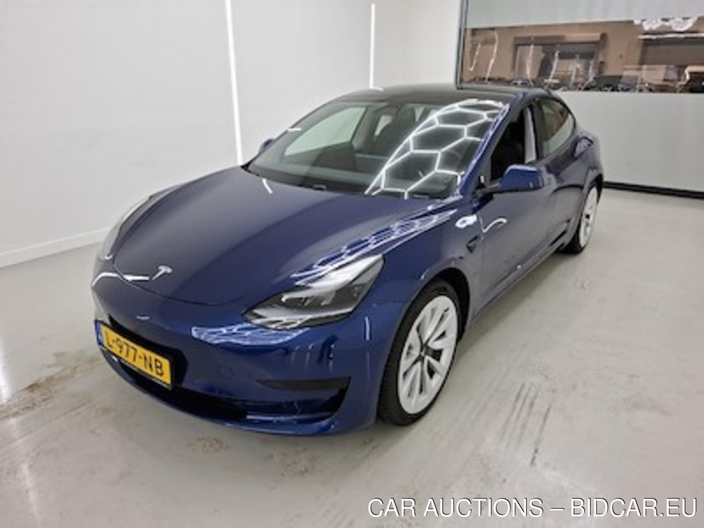 Tesla Model 3 Standard Range Plus RWD 4d