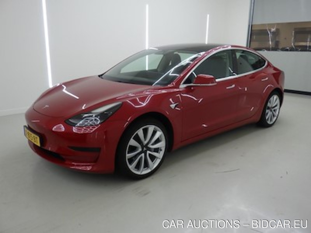Tesla Model 3 Standard Range Plus RWD 4d