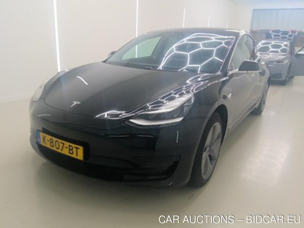 Tesla Model 3 Standard Range Plus RWD 4d
