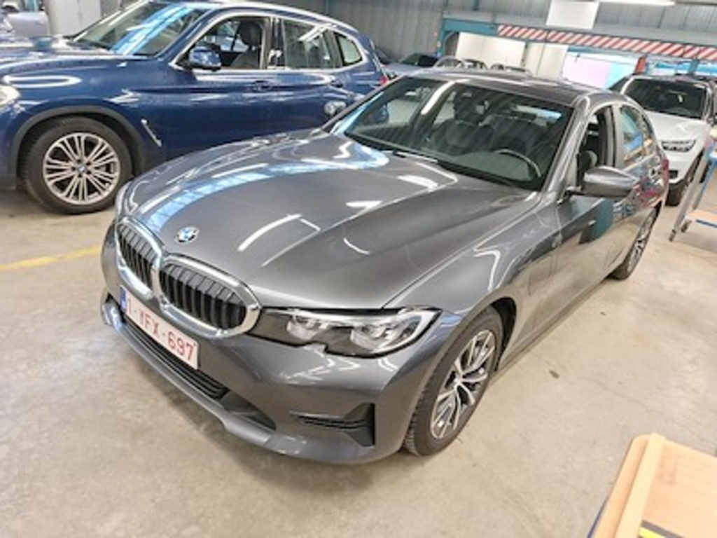 BMW 3 - 2019 330eA PHEV