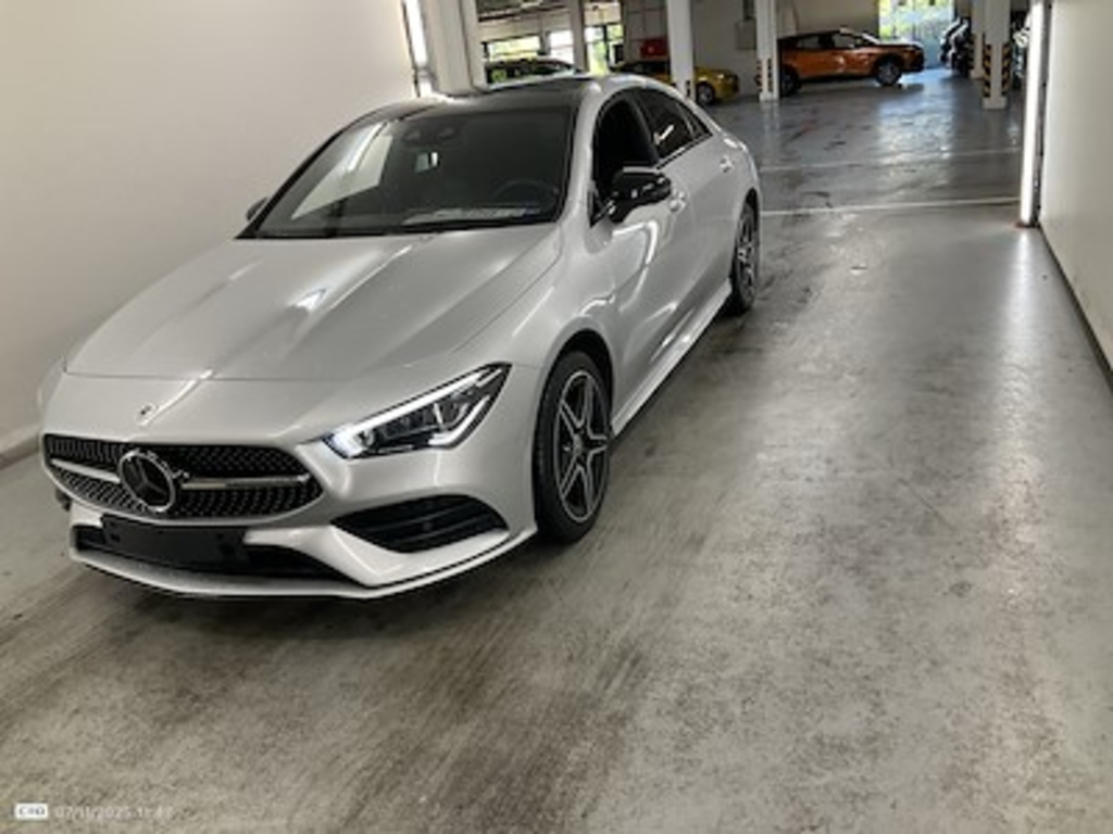 Mercedes-Benz CLA 1.3 CLA 250 E AMG LINE DCT