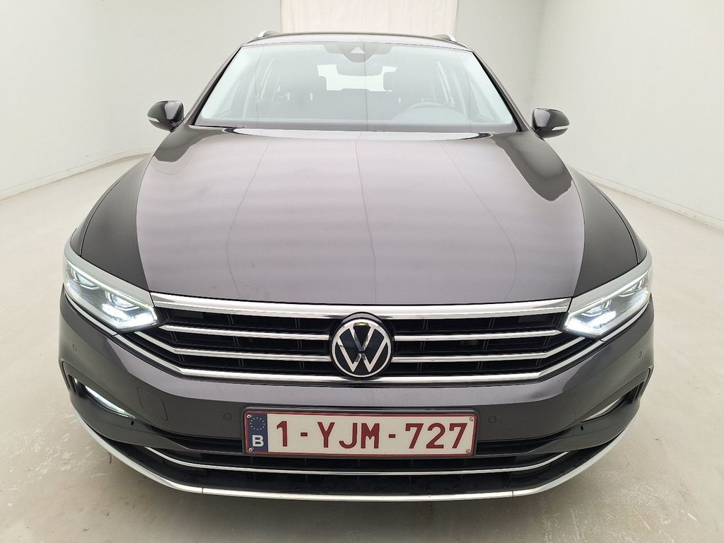Volkswagen Passat-variant- VARIANT FL19. VOLKSWAGEN PASSAT VARIANT 2.0 TDI SCR 110KW ELEGAN, 2020