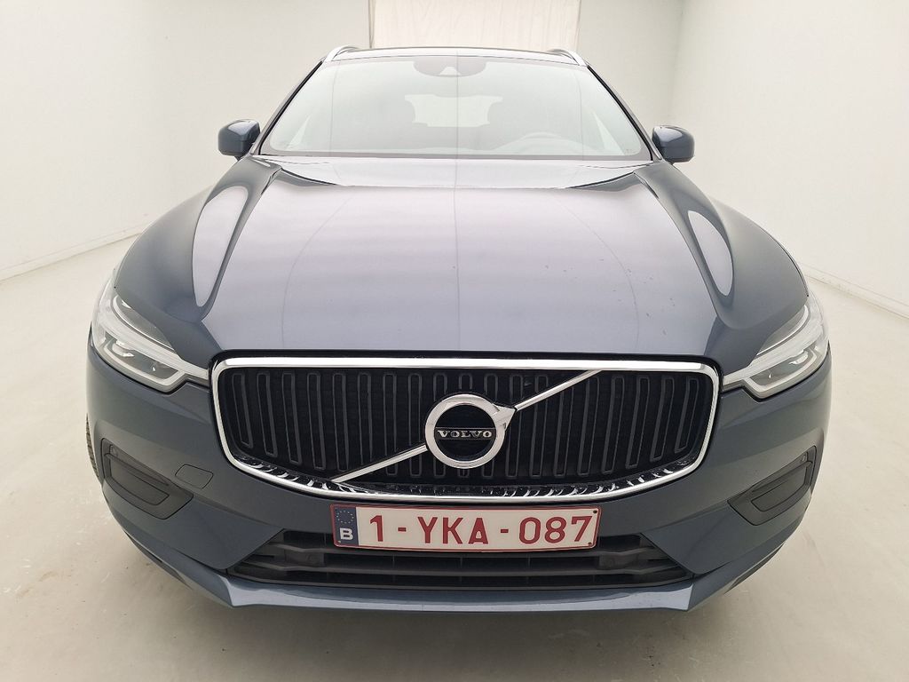 Volvo Xc60 17. VOLVO XC60 D4 120KW GEARTRONIC MOMENTUM PRO 5D, 2020