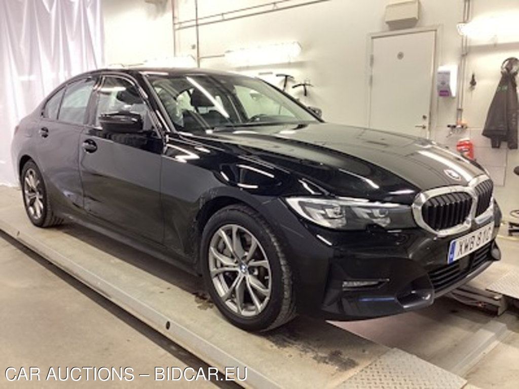BMW Series 3 330e xDrive Sport Line Drag HiFi Adaptiv Fart Rattvarme