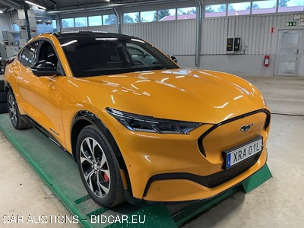Ford Mustang mach-e Extended Range AWD 351hk Drag