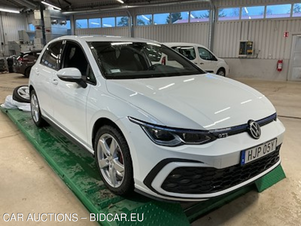 Volkswagen Golf GTE Plug-in 245hk Nav