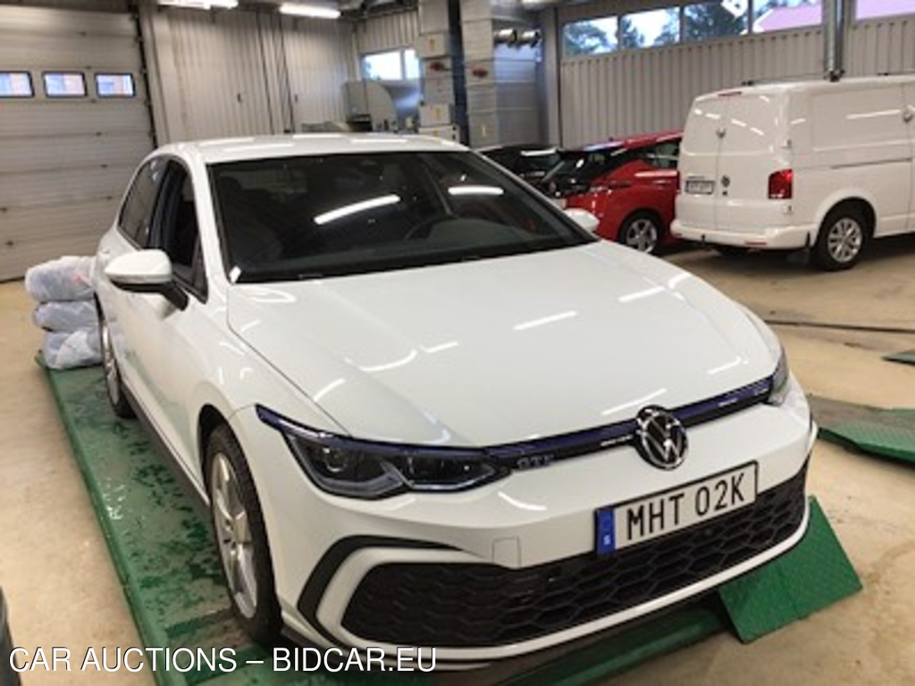 Volkswagen Golf GTE Plug-in 245hk Nav