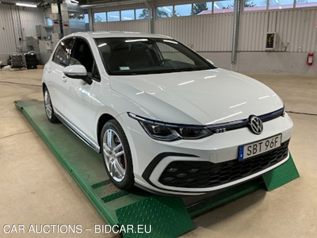 Volkswagen Golf GTE Plug-in 245hk Nav