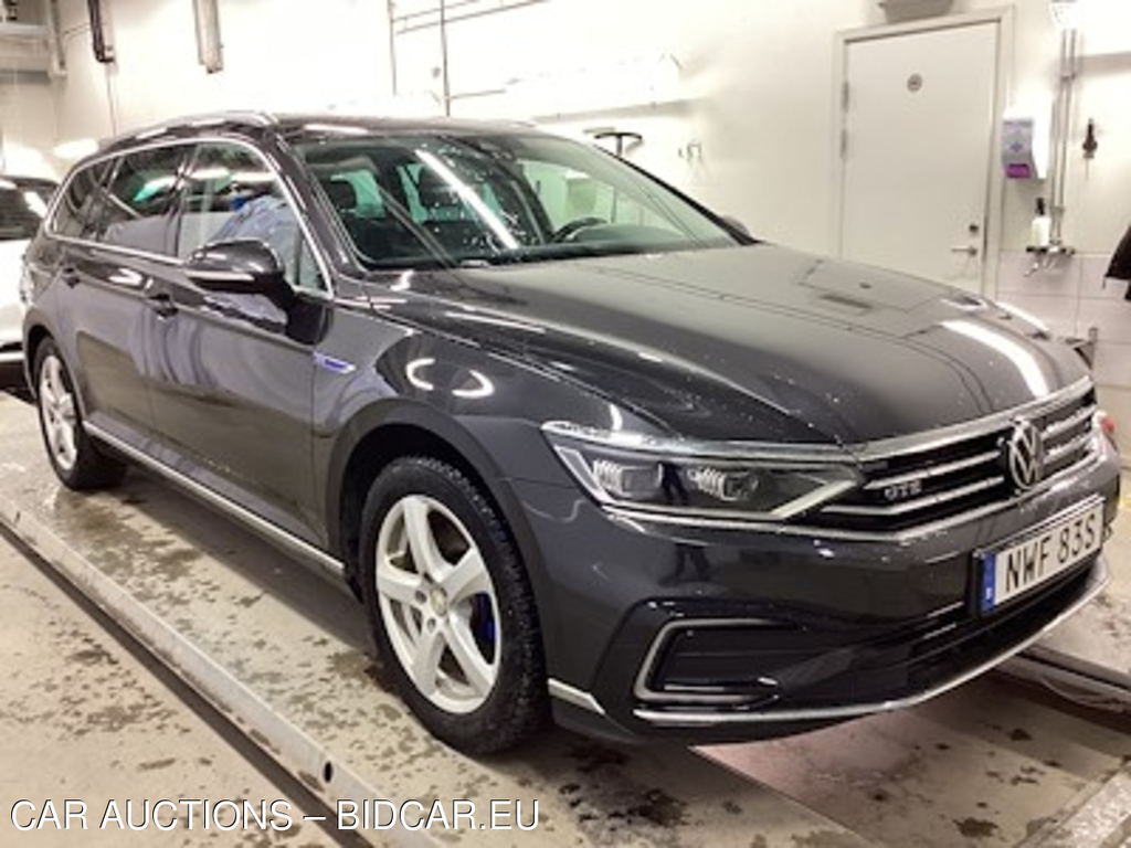 Volkswagen Passat GTE 218hk Plug-in Executive Businesspkt Dragpkt Cockpit