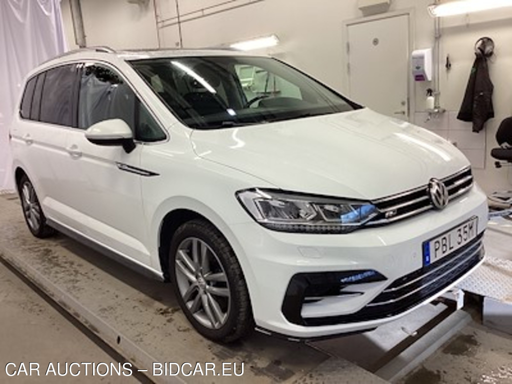 Volkswagen Touran 1.5 TSI R-Line Drag Paket 7-Sits Panorama