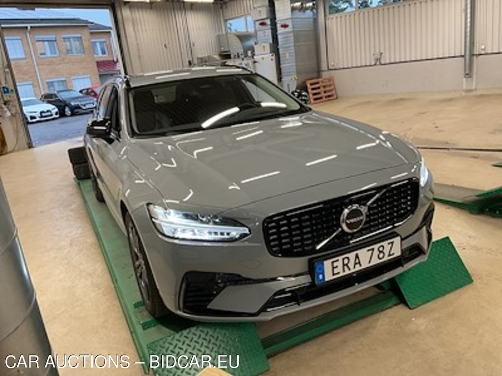 Volvo V90 Recharge T6 350hk AWD Plus Dark Nordic Edt Drag