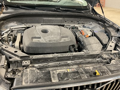 Volvo Xc60 Recharge T6 350hk AWD Core Edt Klimat Drag