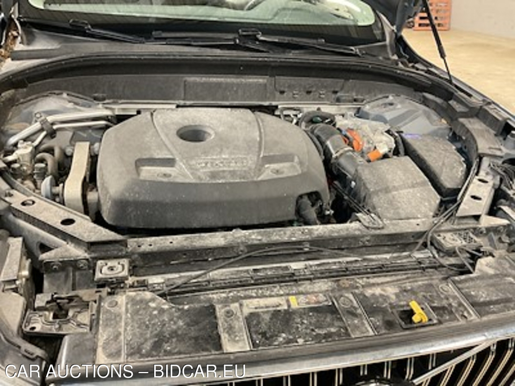 Volvo Xc60 Recharge T6 350hk AWD Core Edt Klimat Drag