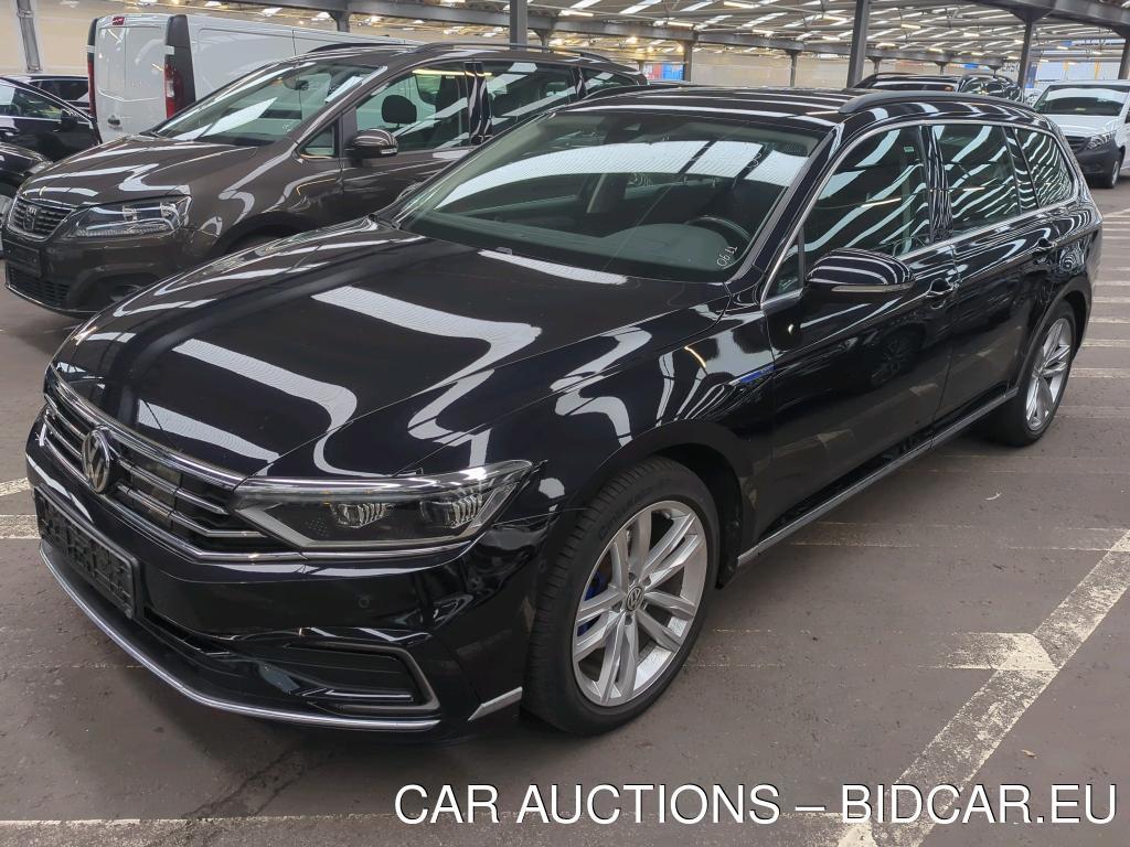 Volkswagen Passat VARIANT 1.4 TSI PLUG-IN-HYBRID DSG GTE, 2020