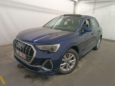 Audi Q3-f3b 45 TFSI E S TRONIC S LINE 5D, 2021
