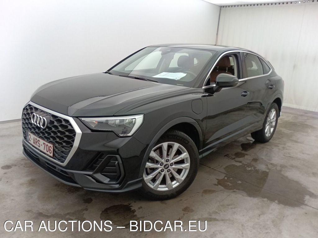 Audi Q3-sportback SPORTBACK 45 TFSI E S TRONIC 5D, 2021