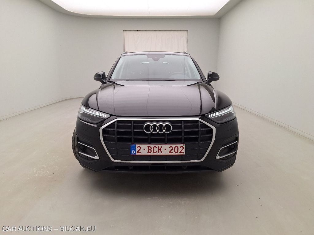 Audi Q5-fyb FL20. AUDI Q5 BUSINESS EDITION 30 TDI S TRONIC 5D, 2021