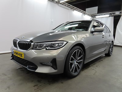 BMW 3 serie touring 330iA Introduction 5d