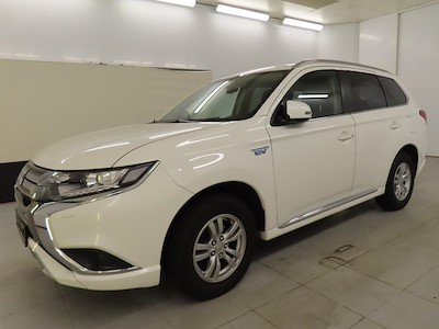Mitsubishi Outlander PHEV Pure 5d