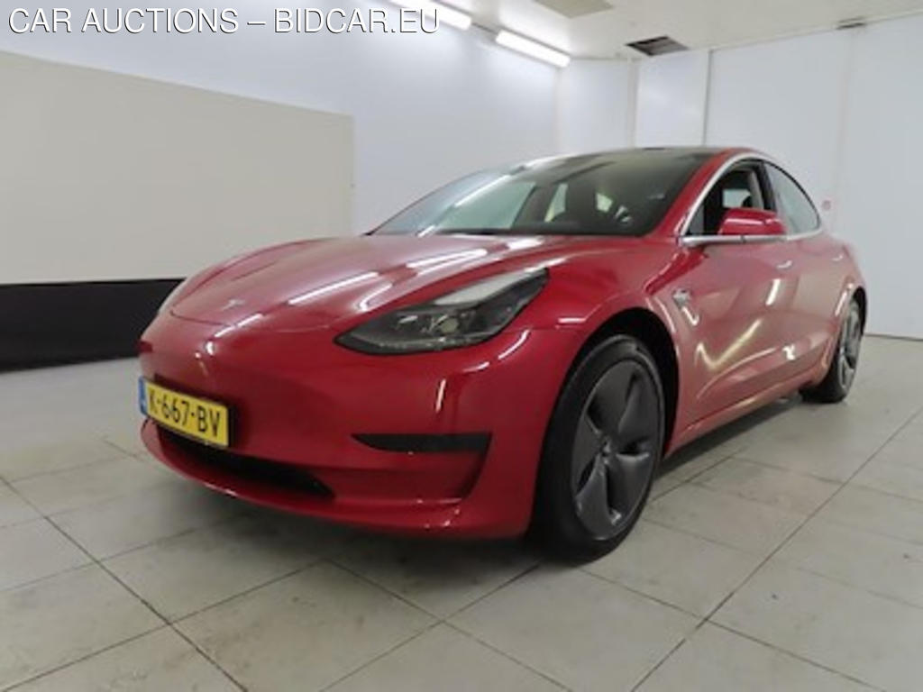 Tesla Model 3 Standard Range Plus RWD 4d