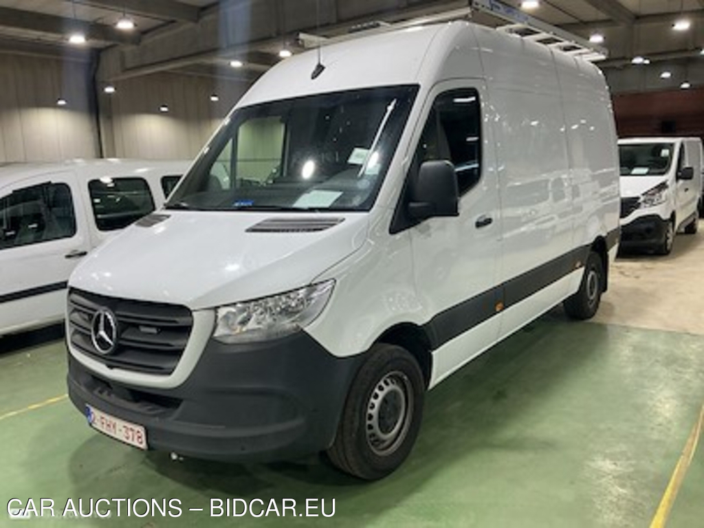 Mercedes-Benz SPRINTER 2.0CDI 125KW AUTO 317 L2 RWD 3.5T