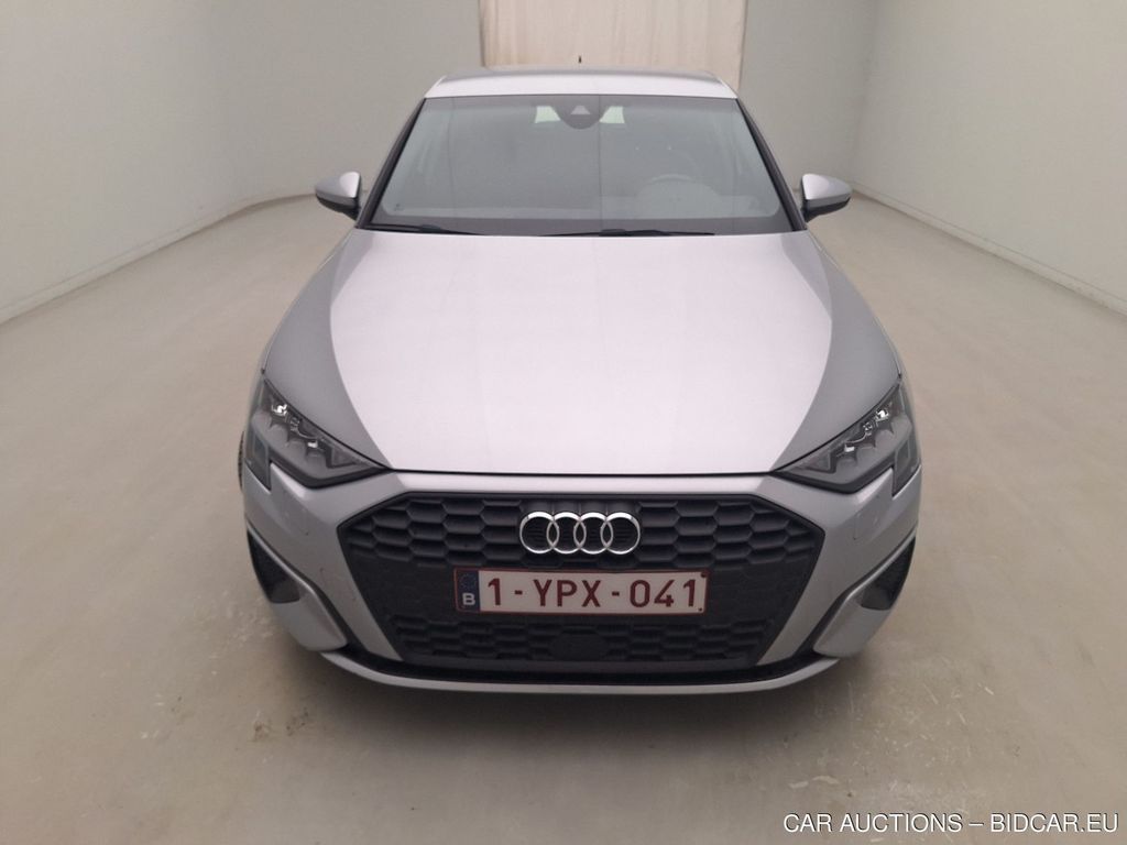 Audi A3sportback-8ya SB 20. AUDI A3 SPORTBACK 1.5 35 TFSI 110KW 5D, 2020