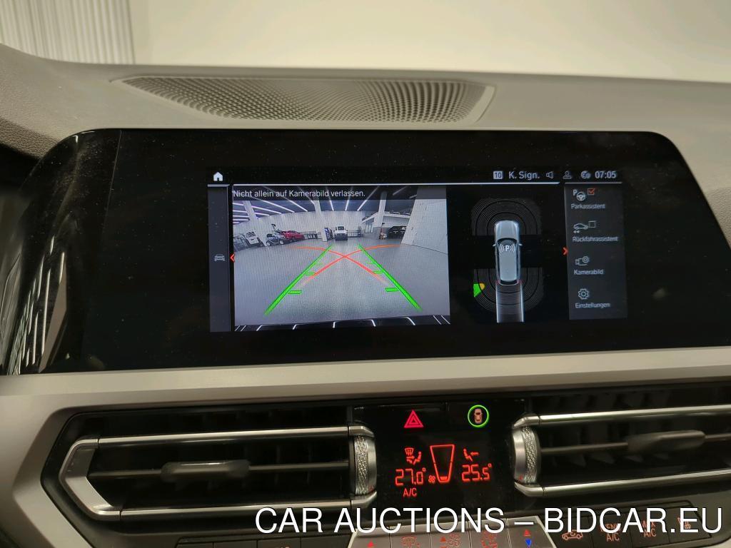 BMW Series 3 320d Xdrive Steptronic