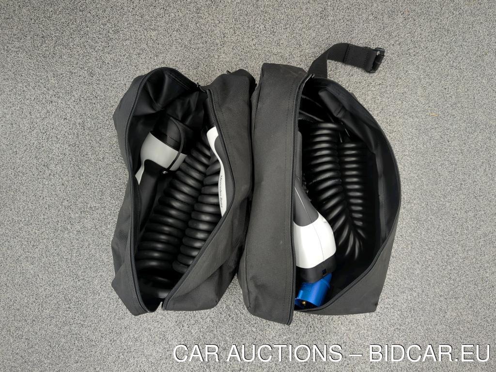 Mercedes-Benz GLC-CLASS 2.0 GLC 300 E AUTO 4MATIC