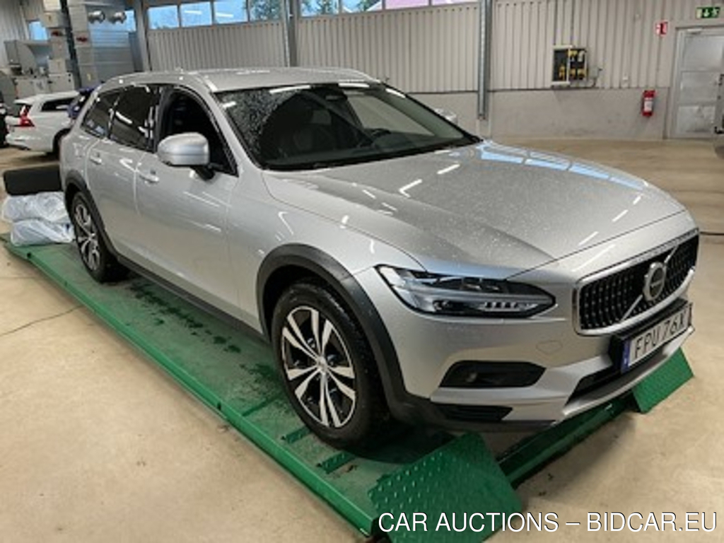 Volvo V90 cross country Cross Country Advanced B4 AWD 197hk Drag B&amp;W Pilot Assit